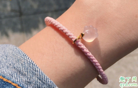 周大福粉色猫爪转运珠是什么材质 周大福粉色猫爪转运珠吊坠多少钱