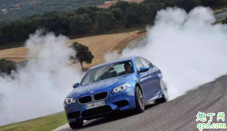 开车踩地板油伤车吗 从来没踩过地板油有什么影响吗