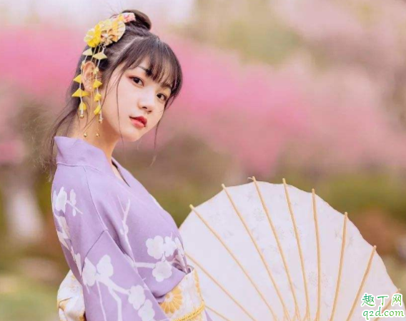 女生喝你喝过的水说明什么 女生喝我喝过的水是喜欢我吗