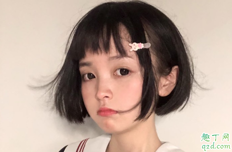 九月第一天自拍发朋友圈的说说句子 2019九月发自拍的朋友圈文案