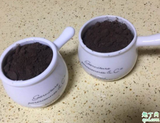 室内花盆土壤发霉了怎么办 花土发霉对人体有害吗