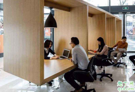 30多岁创业好还是工作 30多岁适合创业吗