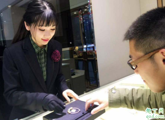 为什么销售都干不久 做销售有没有发展前景