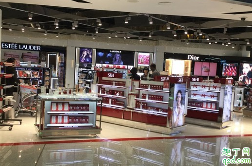 迪拜机场免税店可以用支付宝吗 迪拜机场免税店可以用什么货币消费