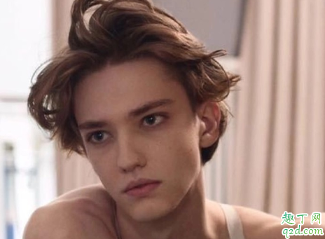 为什么有些男生不会聊天和撩妹 男生不会撩妹怎么办