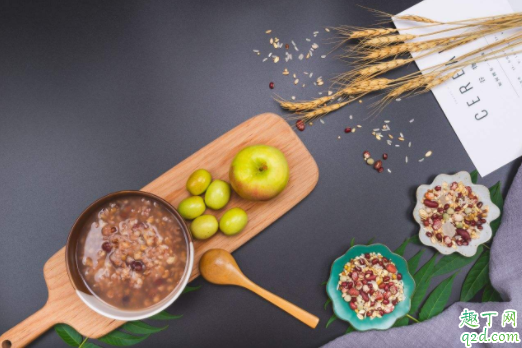 夜里12点血糖高是怎么回事 夜里血糖高怎么办啊