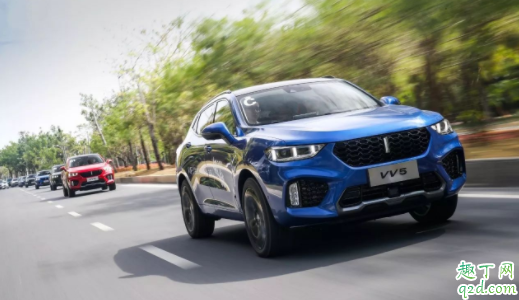 汽车倒车灯不亮怎么修 倒车灯为什么只有一个亮