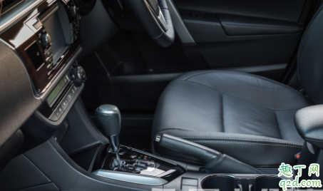 车辆启动自检的步骤是什么 车辆启动自检要多久