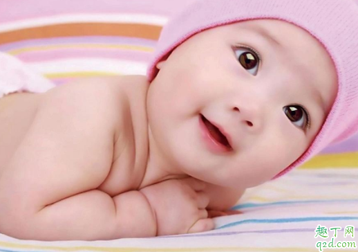 宝宝眼屎黄粘稠怎么回事宝宝眼屎带血严重吗