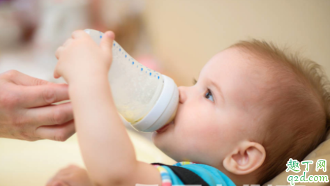 婴儿奶粉不能更换吗 更换奶粉如何过渡