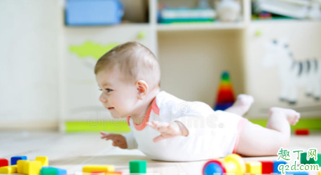 宝宝发育过程可以做什么锻炼 婴儿最好从什么时候开始运动