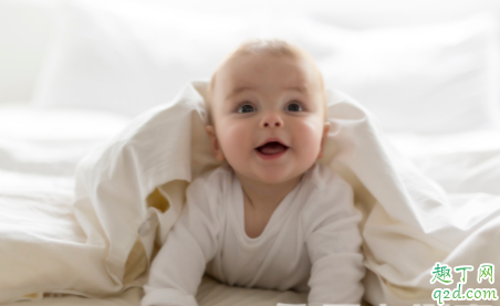 宝宝发育过程可以做什么锻炼 婴儿最好从什么时候开始运动