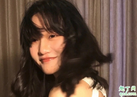 网友见面女方一直不说话什么意思见网友的女人是什么心态