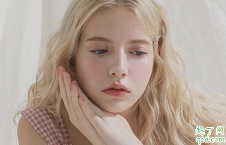 ?男生为什么喜欢和女生聊污污的事 男生聊污是在暗示想睡你吗