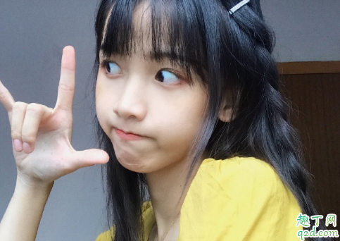 女生28岁了从来没谈过恋爱正常吗 和男生接触不自在怎么办