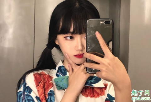 女生28岁了从来没谈过恋爱正常吗 和男生接触不自在怎么办