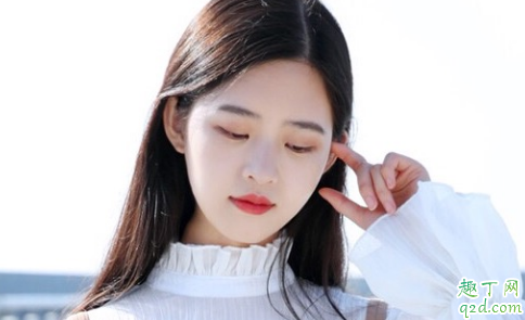 女生说怎么还不睡怎么回复有趣 女生说怎么还不睡觉的潜台词