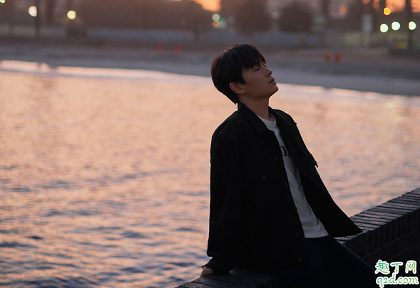 刘诗诗朱一龙出演亲爱的自己是真的吗 亲爱的自己男女主是谁