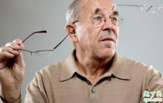 老花眼就是白内障吗 白内障视力低怎么缓解