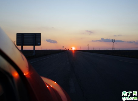 汽车长时间拖挡行驶好吗 拖档伤发动机吗