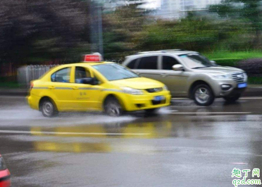 汽车后轮为什么一直响 雨天倒车后轮异响怎么办