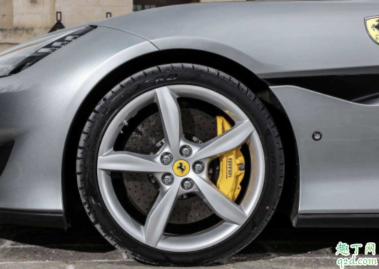 轮毂腐蚀有什么后果 轮毂腐蚀了怎么修复