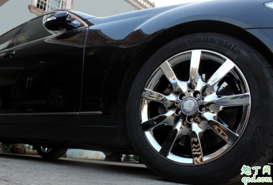 汽车轮毂喷漆好还是烤漆好 轮胎改色用自喷漆行吗