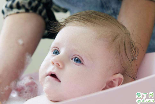 荨麻疹是风疹吗 宝宝起风疹洗澡好不好