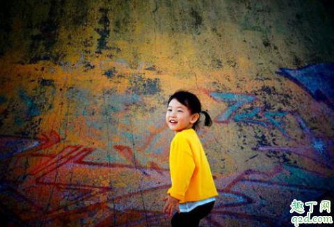 刚出生的小孩子怎么会得肺炎呢 孩子咳嗽发烧会不会是肺炎