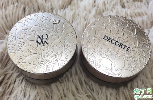 黛珂白檀散粉旧版和新版哪个好用 黛珂白檀散粉新款旧款对比