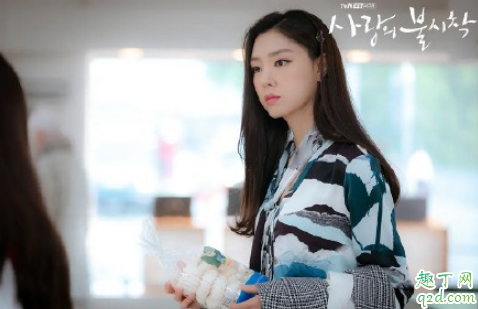 爱的迫降徐丹口红什么牌子 爱的迫降女二同款口红色号试色