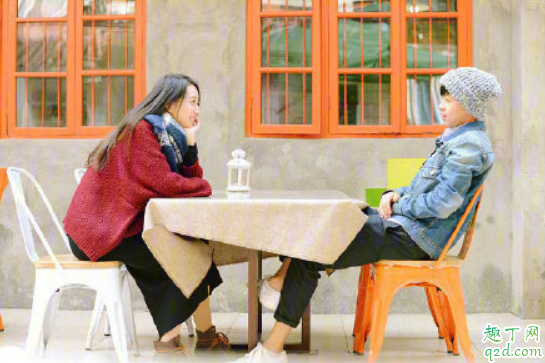 两个内向的人怎么约会不尴尬 两个内向的人约会要注意什么
