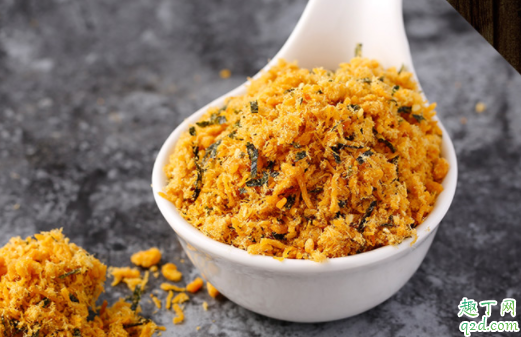 多大的宝宝辅食可以添加肉松 怎么哄宝宝吃辅食