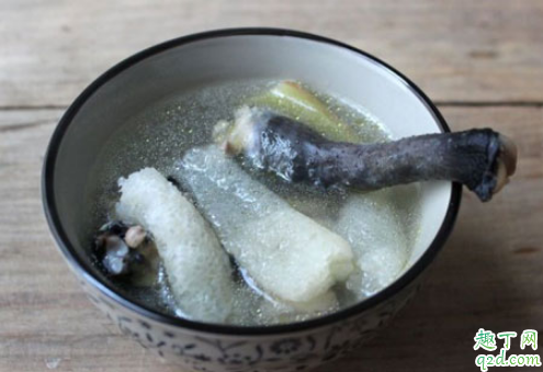 坐月子什么时候吃鸡最好 坐月子要一天吃一只鸡吗