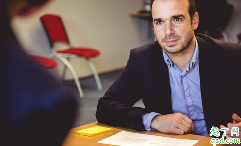 面试还有什么要问的吗潜台词 面试官的提问怎么回答加分