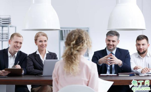 面试还有什么要问的吗潜台词 面试官的提问怎么回答加分