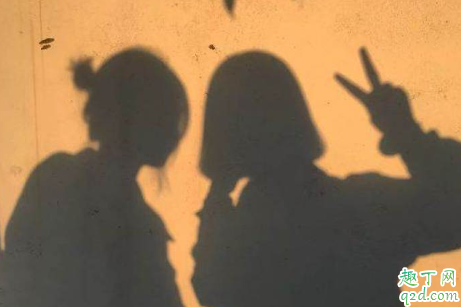 劝分手的闺蜜可以深交吗 劝分手的闺蜜什么心理