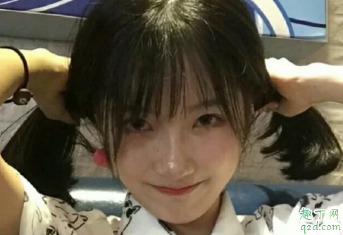 二嫂app二维码分享 二嫂直播邀请码免费共享账号