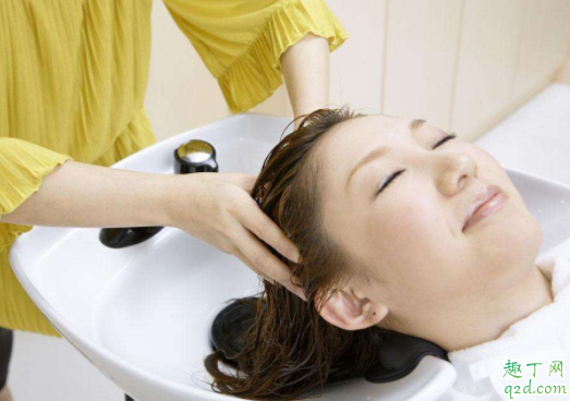 护发素伤不伤头皮 用护发素会掉头发吗