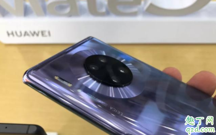 华为mate30pro5g翡冷翠和青山黛哪个好 5G和4G版信号的区别