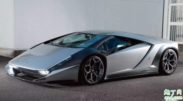 汽车轮胎分左右吗 汽车轮胎装反了会有什么后果