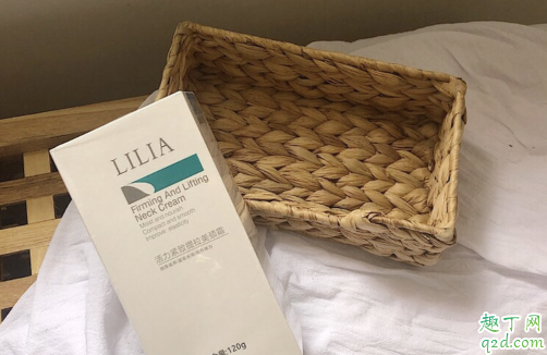lilia颈霜孕妇可以用吗 lilia颈霜效果怎么样