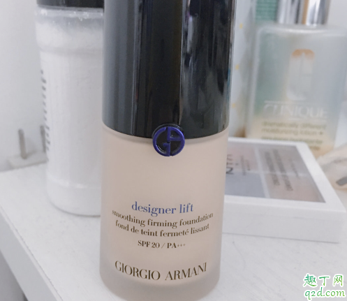 阿玛尼蓝标粉底液值得入手吗 阿玛尼蓝标粉底液色号选择攻略