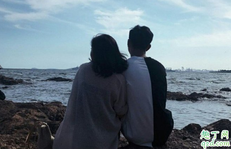 自己喜欢的人跟别人暧昧要继续吗 喜欢暧昧的人情商高吗