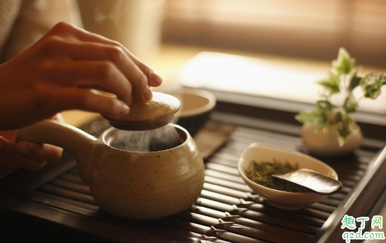 怎样用茶叶养紫砂壶 哪种茶养紫砂壶最好