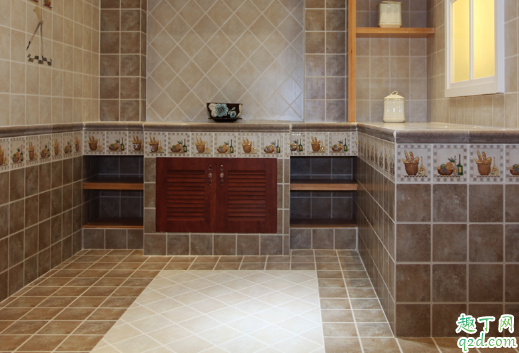 厨房用大地砖好还是小地砖好 厨房地砖尺寸多少合适