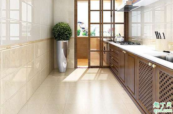 厨房用大地砖好还是小地砖好 厨房地砖尺寸多少合适