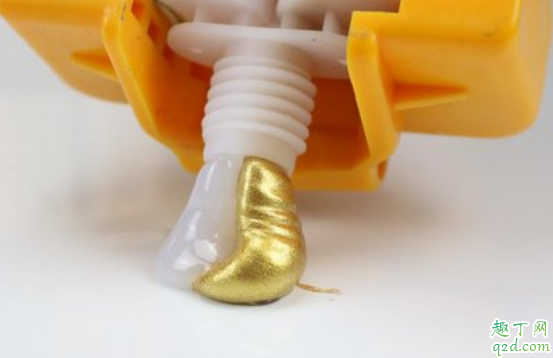 美缝剂里的甲醛严重吗 美缝剂甲醛含量超标吗