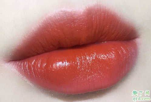 花西子口红m116好看吗 花西子雕花口红m116试色