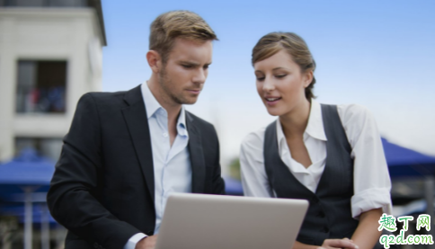 该不该和家人说真实收入 每个月工资多少要和爸妈说吗